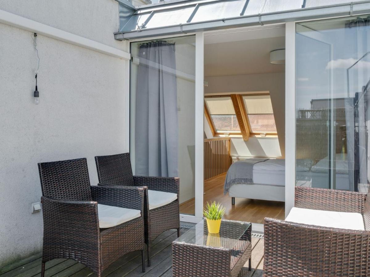 Elegant Apartment In Vienna With Patio Exterior foto